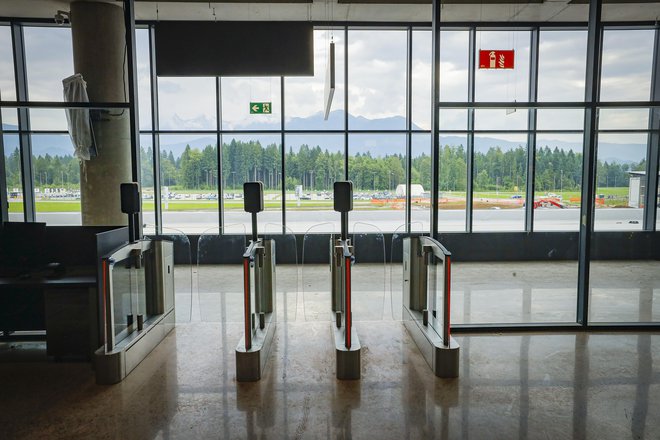 Oprema na novem terminalu bo sodobnejša. FOTO: Jože Suhadolnik/Delo