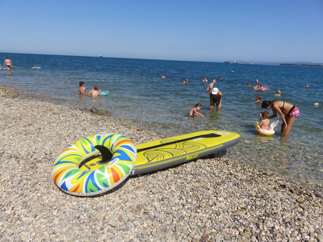 Kopališče v Žusterni je varno, kažejo rezultati analize morske vode. FOTO: Nataša Čepar