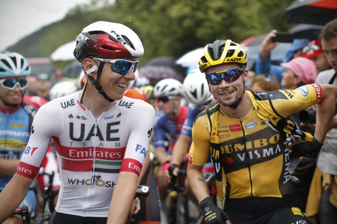 Letošnji Tour bosta spet zaznamovala velika slovenska šampiona, stavnice dajejo prednost branilcu naslova Pogačarju. FOTO: Jure Eržen/Delo