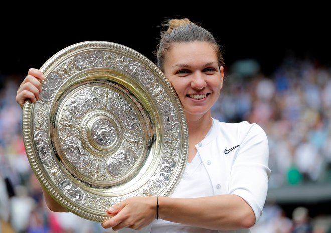 Simona Halep ne bo branila zmagovite wimbledonske srebrnine. FOTO: Ben Curtis/Reuters