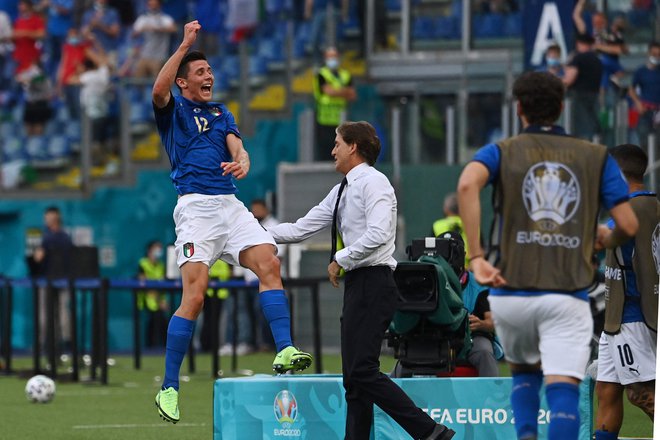 Matteo Pessina je eno od odkritij Robera Mancinija na Euru, na katerem je odločil zmagovalca proti Walesu in prejel tudi edini italijanski rumeni karton. FOTO: Andreas Solaro/AFP