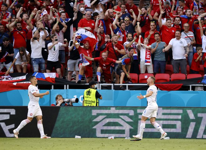 Češka se je preko favorizirane Nizozemske uvrstila v četrtfinale in pripravila prvo manjše presenečenje na letošnjem evropskem prvenstvu. FOTO: Bernadett Szabo/Reuters
