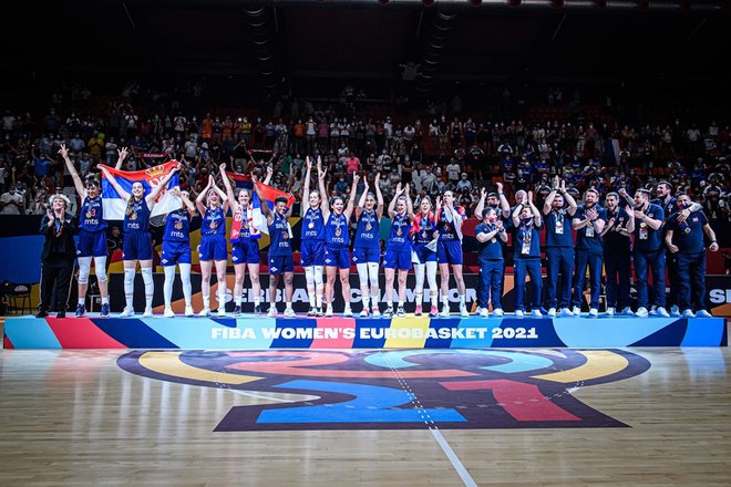 Drugi naslov evropskih prvakinj so si Srbkinje priigrale po zmagi proti Franciji. FOTO: Fiba