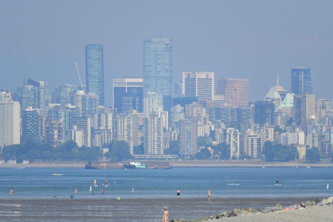 Vancouver v Britanski Kolumbiji se sooča z izjemnim vročinskim valom. FOTO: Don Mackinnon/AFP