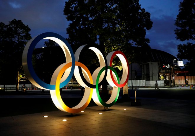 Olimpijski krogi vse bolj žarijo. FOTO: Issei Kato/Reuters
