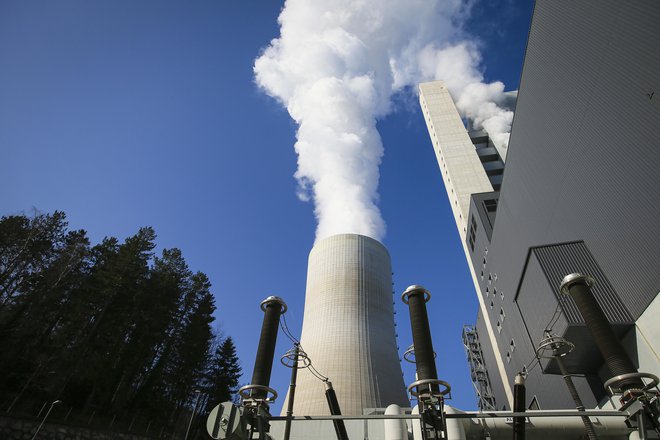 Termoelektrarni Šoštanj ob koncu leta grozi plačilna nesposobnost. FOTO: Jože Suhadolnik/Delo