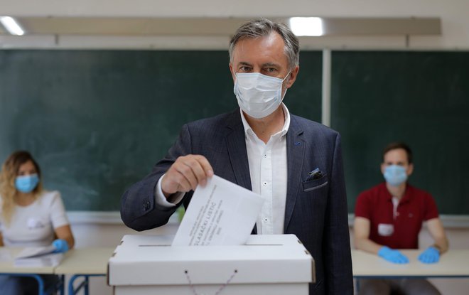 Miroslav Škoro<strong> </strong>je nepreklicno odstopil z vseh položajev v stranki. FOTO:&nbsp;Antonio Bronic/AFP