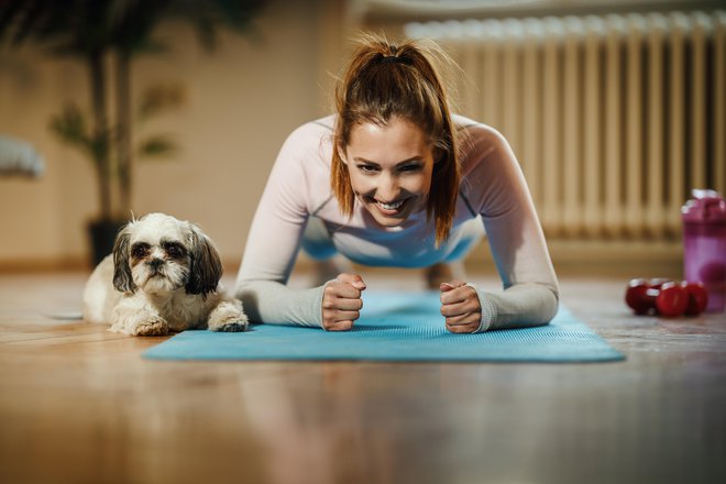 Vadba z artritisom, da ali ne, je za m noge z bolečinami zaradi te bolezni večno vprašanje. FOTO: Shutterstock