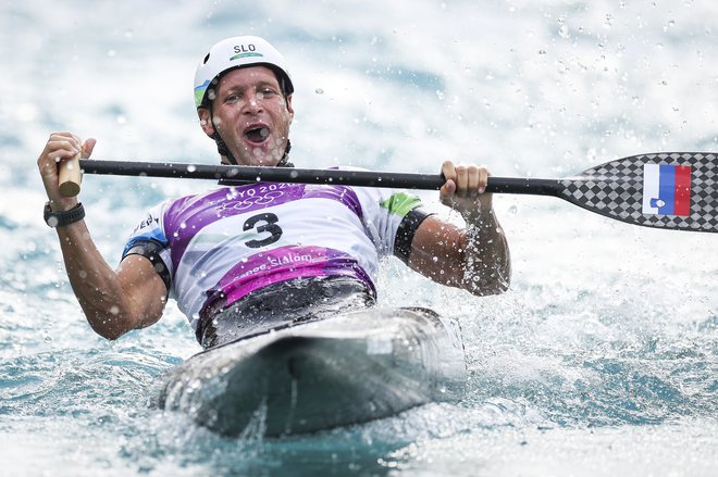 Benjamin Savšek ni skrival navdušenja po vrhunskem finalnem nastopu. FOTO: Anže Malovrh/STA