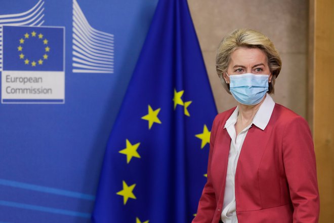 Statistika cepljenih odraslih po besedah Ursule von der Leyen potrjuje, da je EU držala obljubo in izpolnila svojo nalogo.<br />
Foto: Stephanie Lecocq/Reuters