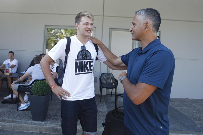 Luka Dončić in Igor Kokoškov sta odlično sodelovala. FOTO:&nbsp;Leon Vidic