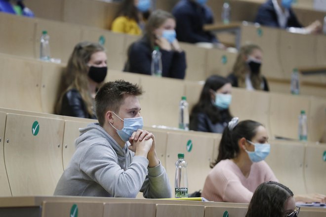 &nbsp;Sledil bo še drugi prijavni rok. FOTO: Leon Vidic/Delo