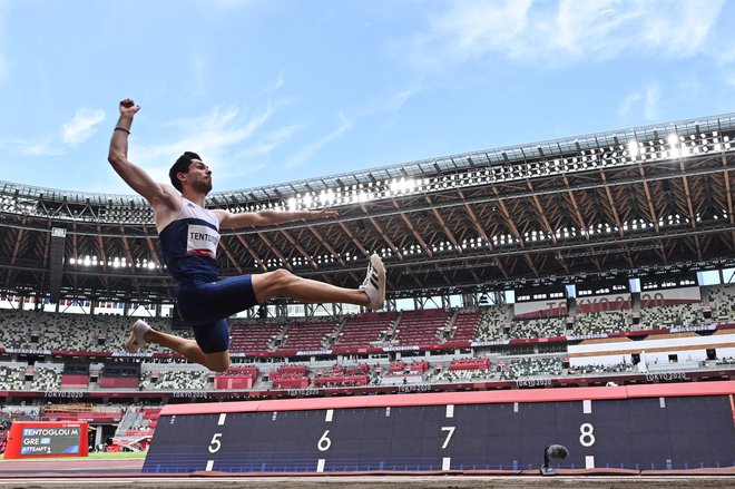 Za veselje grških privržencev atletike je poskrbel Miltiadis Tentoglou&nbsp;(na fotografiji).&nbsp;FOTO: Andrej Isaković/AFP