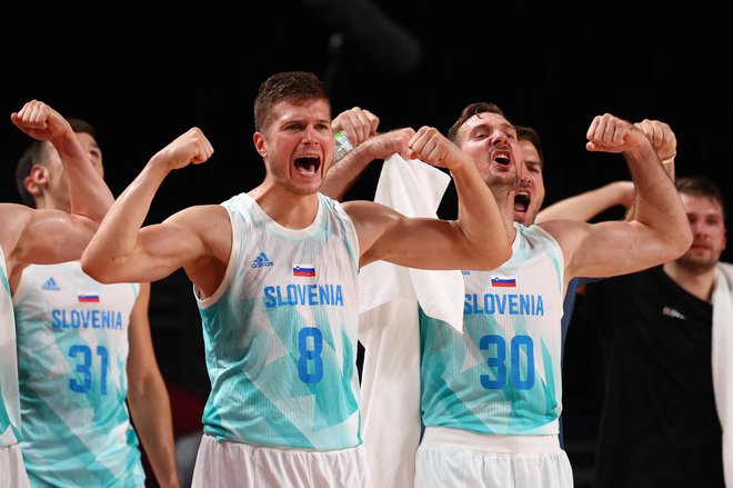 Slovenski košarkarji so v Tokiu že premagali svetovne prvake in podprvake, mišice bodo pokazali tudi bronastim z zadnjega mundiala. FOTO: Brian Snyder/Reuters