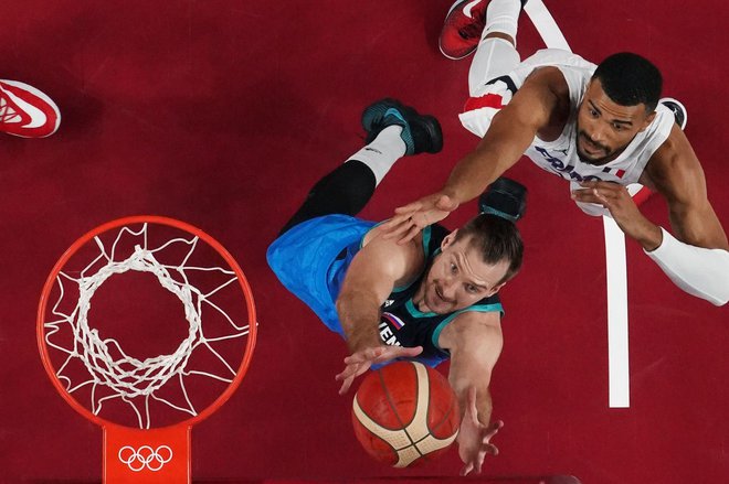 Zoran Dragić med eno od akcij. FOTO: Brian Snyder/Reuters