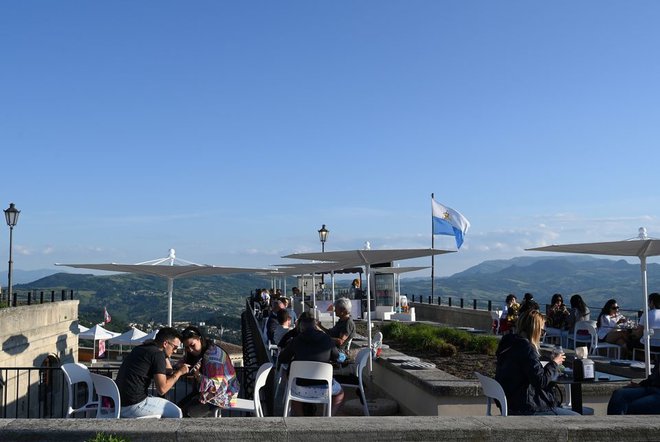 Pandemija, ki je prizadela ves svet, je prebivalce San Marina spodbudila k iznajdljivosti. FOTO: Reuters