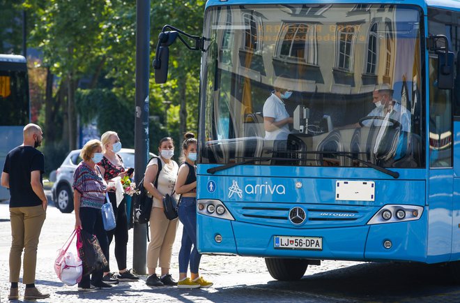 Želimo si, da bi se lahko tisti, ki imajo potrdilo PCT gibali bolj svobodno kot tisti, ki ga nimajo, pravi izvršni direktor Gospodarske zbornice Slovenije Mitja Gorenšček.<br />
Foto Matej Družnik