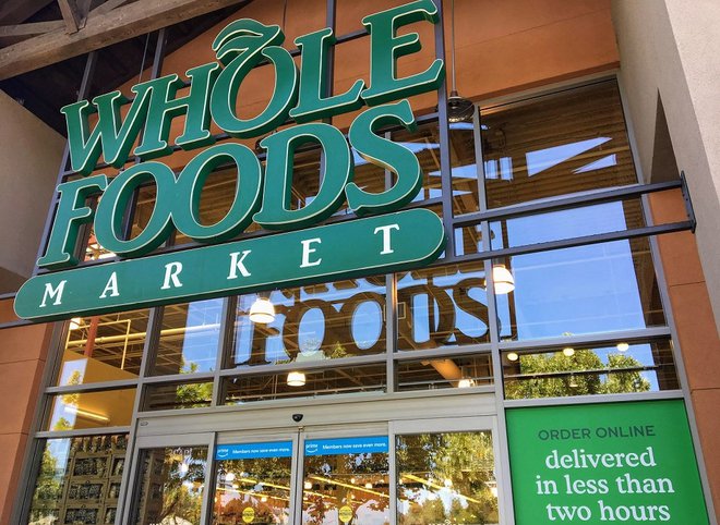Veriga trgovin Whole Foods Market bo postala izhodišče za nove, večje trgovine Amazona. FOTO: Whole Foods Market