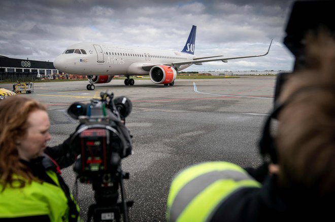 Številne države so sicer že sklenile evakuacijske lete, med njimi Nizozemska in Danska. FOTO:&nbsp; Mads Claus Rasmussen/AFP