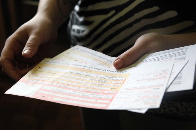 Podjetja, ki svoje stranke vse bolj spodbujajo k prehodu na digitalno prejemanje obvestil in računov, si prizadevajo predvsem za ohranjanje okolja. FOTO: Igor Mali