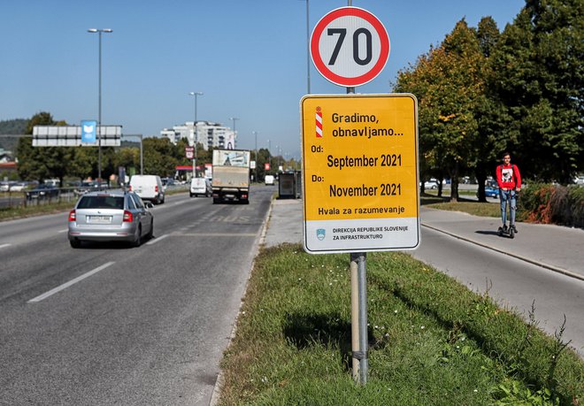 Celovško bodo po osmih odsekih obnavljali med 15. septembrom in 15. novembrom. FOTO: Blaž Samec/Delo