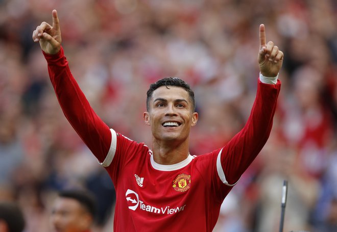 Cristiano Ronaldo je takoj potrdil, da je pravi stroj za doseganje golov tudi pri 36 letih. FOTO: Phil Noble/Reuters