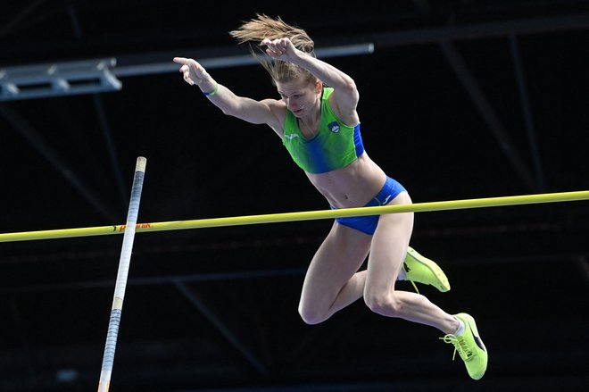 Tina Šutej v zadnjem obdobju skače v odlični formi. FOTO: Andrej Isakovic/AFP