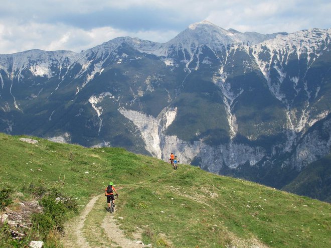 Turno kolesarstvo postaja tudi med Slovenci iz leta v leto bolj priljubljeno. FOTO:&nbsp;Matija Klanjšček