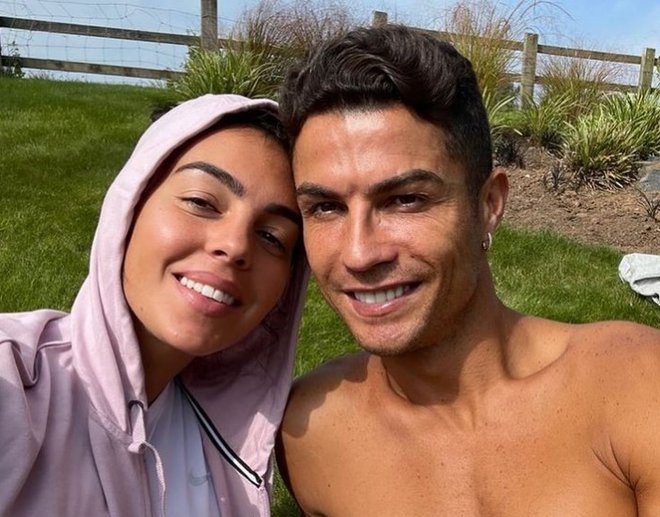 Georgina Rodriguez in Cristiano Ronaldo sta še do nedavnega objavljala navdušene fotografije z zdaj že bivšega novega domovanja na Otoku. FOTO: Instagram.