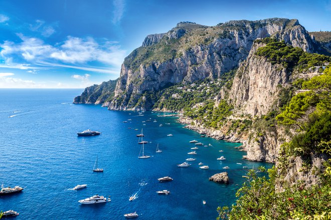 Moj najljubši in vselej pozitivni prijatelj pa pravi, da si je Capri treba prihraniti za takrat, ko si najbolj zaljubljen.&nbsp;FOTO: Shutterstock