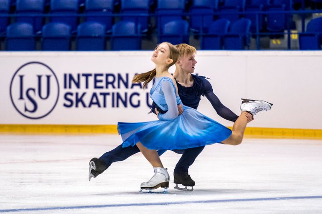 Mariia Pinchuk and Mykyta Pogorielov (UKR). FOTO: Jurij Kodrun - International Ska International Skating Union&nbsp;