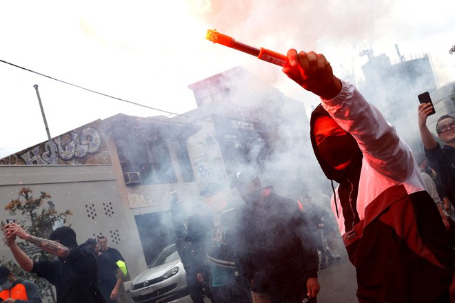 Med protesti so poročali tudi o nasilju. FOTO: Con Chronis/AFP