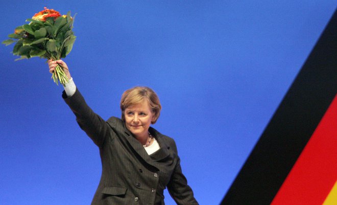 Angela Merkel se poslavlja po 16 letih kanclerstva.<br />
FOTO: John Macdougall/AFP