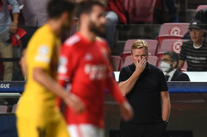 Trener Barcelone Ronald Koeman (na fotografiji) je morda že zadnjič sedel na katalonski klopi. FOTO: Patricia de Melo Moreira/AFP