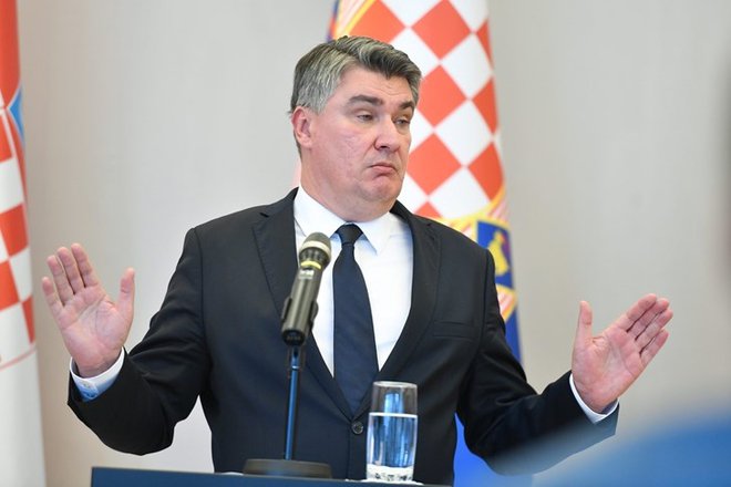 Zoranu Milanoviću na Hrvaškem očitajo politično neresnost, v kateri pa se skriva zrno resnice. FOTO: Cropix