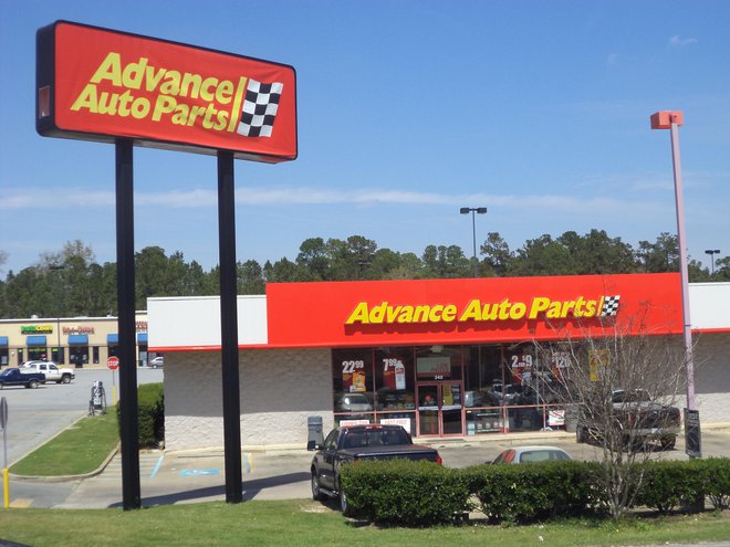 Na splošno je industrija rezervnih delov v primerjavi s celotnim ameriškim trgom zelo poceni. FOTO: Advance Auto Parts