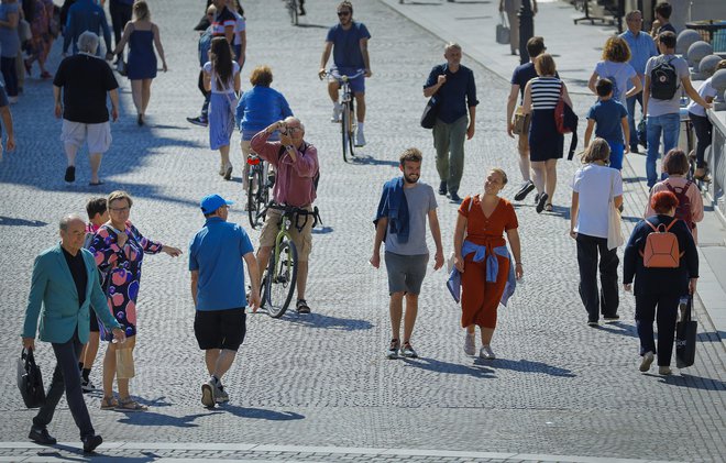 Najbolje se je Slovenija odrezala pri družbenem kapitalu, kjer je končala na sedmem mestu. FOTO: Jože Suhadolnik/Delo