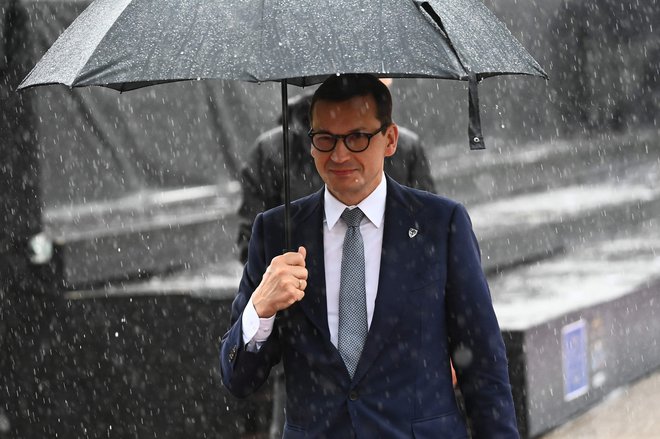 Poljsko mesto je in bo v družini evropskih držav, je prepričan Mateusz Morawiecki, ki se je v sredo udeležil tudi vrha na Brdu pri Kranju. FOTO:&nbsp;Joe Klamar/AFP