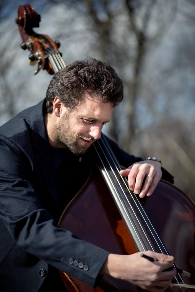 Iztok Hrastnik, kontrabas. FOTO: Filip Waldmann