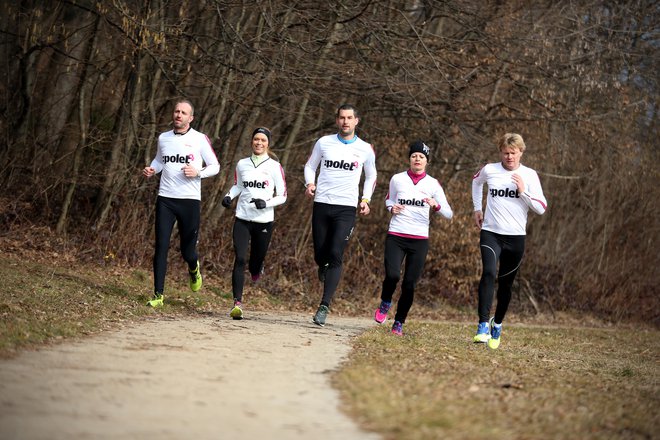 ​V jesenskem izboru tekaških copat predstavljamo modele treh blagovnih znamk, ki so močno zasidrane na slovenskem tržišču. FOTO: Uroš Hočevar/Delo