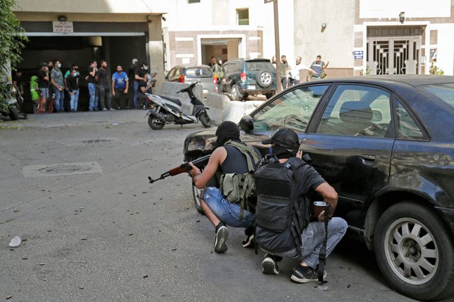 Ulice Bejruta prejšnji teden. FOTO: Anwar Amro/AFP
