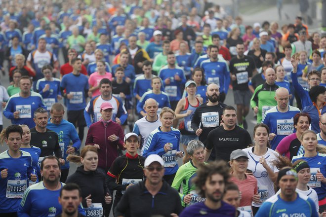 Polmaraton vam ponuja skoraj vse zadovoljstvo in dosežke kot pravi maraton in veliko manj kot polovico bolečine in utrujenosti. FOTO: Leon Vidic/Delo
