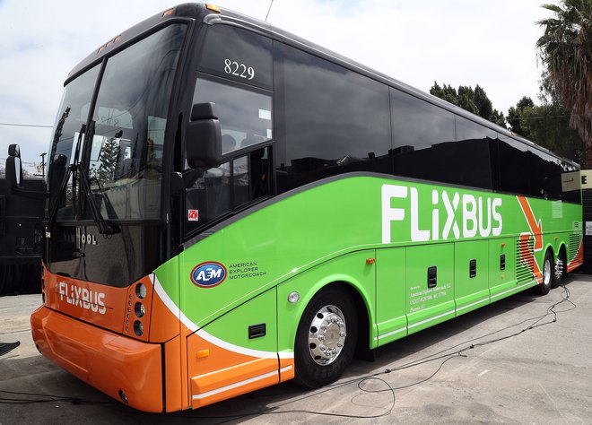 Flixbus je bil ustanovljen leta 2013, od tedaj pa je zrasel v najbolj priljubljenega avtobusnega prevoznika na dolge razdalje.

FOTO Frederick M. Brown/AFP
