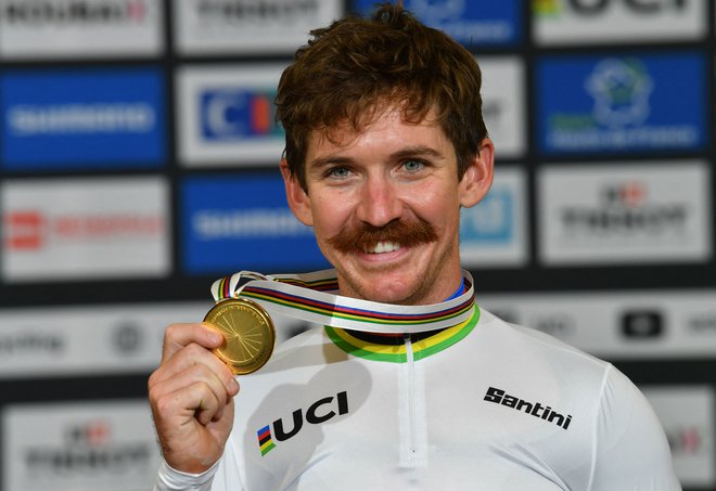  Ashton Lambie z zlato medaljo. FOTO: Denis Charlet Afp
