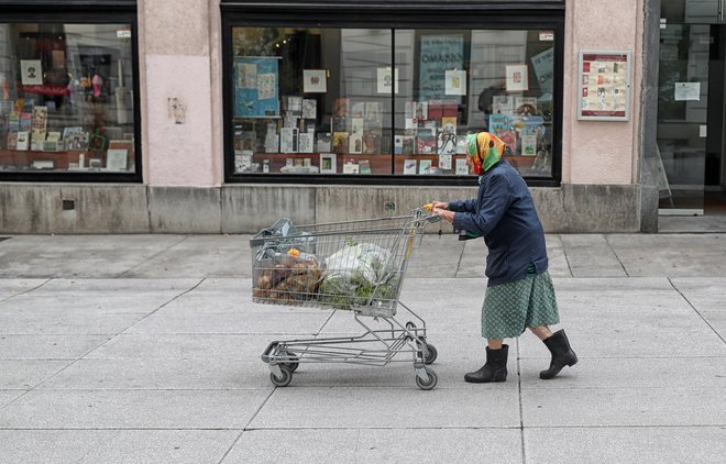 Revščina, socialna izključenost in neenakosti se poglabljajo. Foto Blaz Samec
