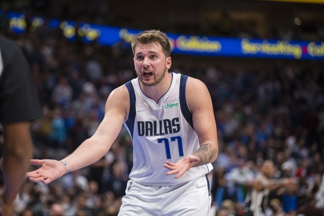 Tudi Luka Dončić ni mogel ustaviti Dallasovega mrka v Denverju. FOTO: Jerome Miron/USA Today Sports
