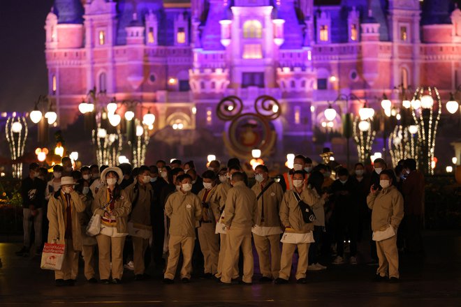 Testiranje v šanghajskem Disneylandu. FOTO: AFP
