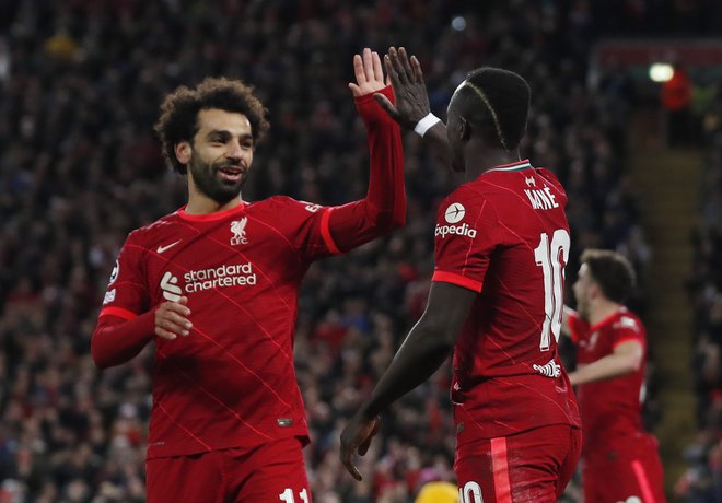 Liverpool je suvereno opravil z Atleticom, tako sta se zmage veselila Mohamed Salah in Sadio Mane.&nbsp;FOTO:&nbsp;Lee Smith/Reuters
