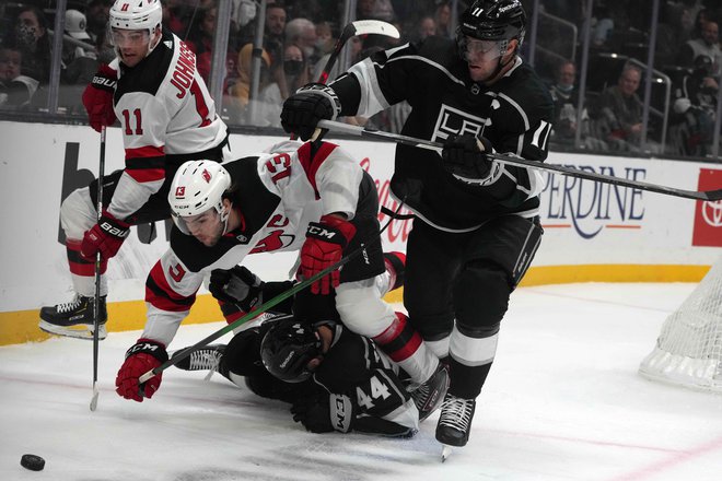 Anže Kopitar (desno) se je s soigralci veselil nove zmage. FOTO: Kirby Lee/Usa Today Sports
