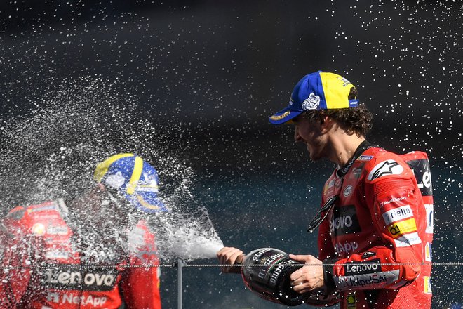 Francesco Bagnaia je dobil dirko v Portimau. FOTO: Patricia De Melo Moreira/AFP
